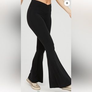 Aerie Crossover Flare Leggings medium long
